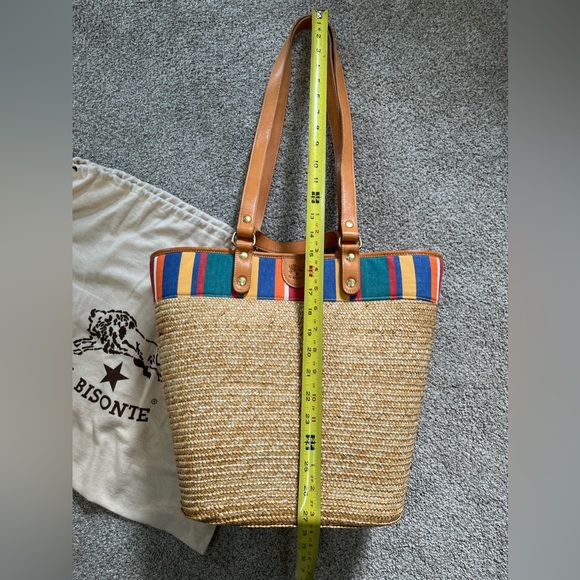 Il Bisonte Natural Straw Basket / Tote with Multicolor Trim and leather straps. - Picture 9 of 9